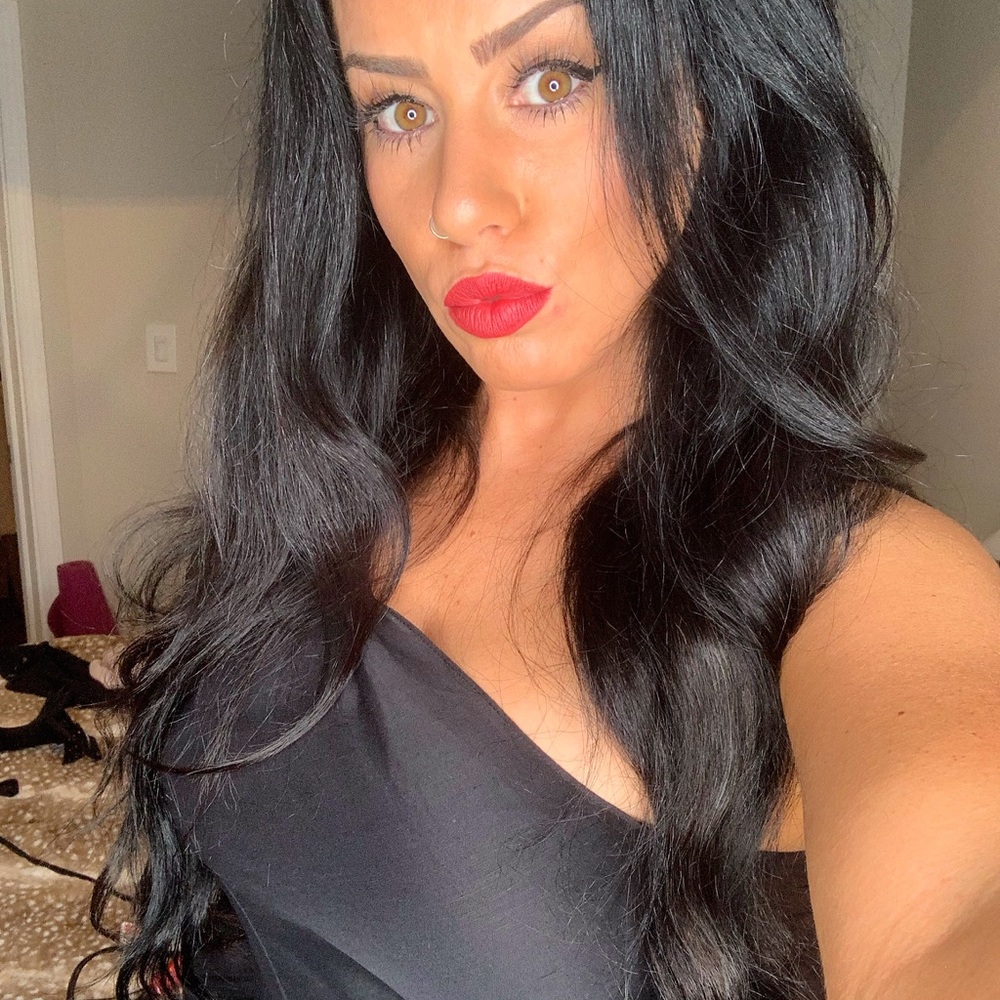 Meet your Posher, Breana